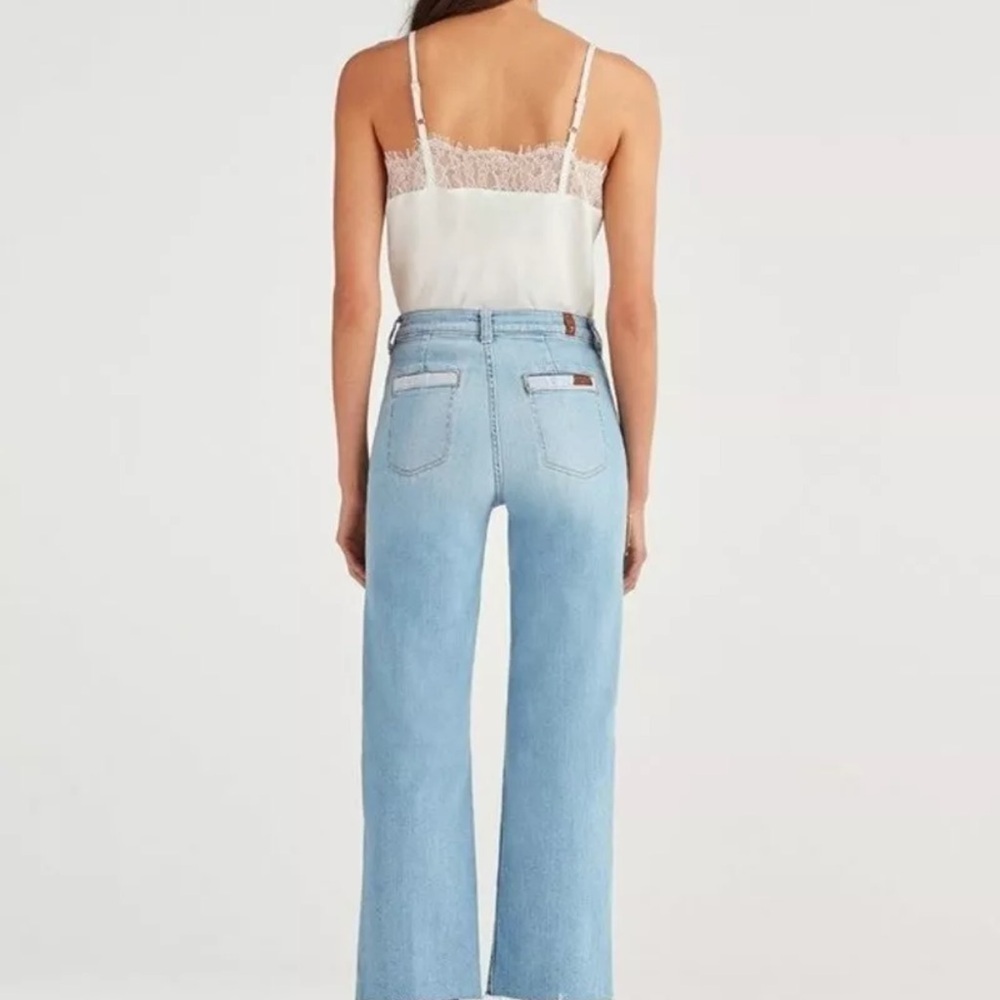 7 For All Mankind Women’s Cropped Alexa Roxy Lights Patch Front Pockets Size 31 - Picture 8 of 8
